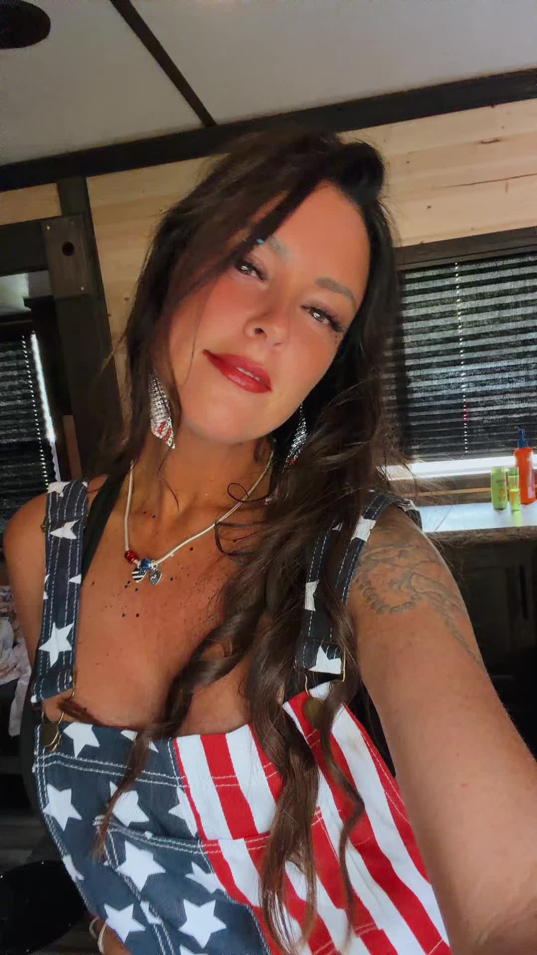 @averageuppermidwestgirl