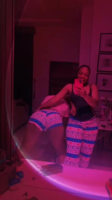 @thickmimi0078