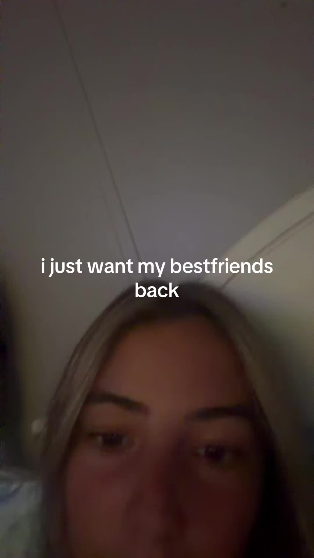 @👩🏽&zwj;🦯👩🏽&zwj;🦯&zwj;➡️