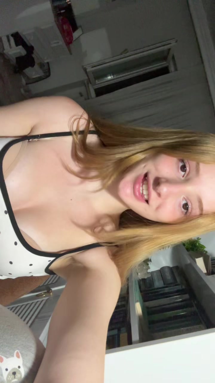@𝒱𝒶𝓃𝒾𝓁𝓎𝒶🌟