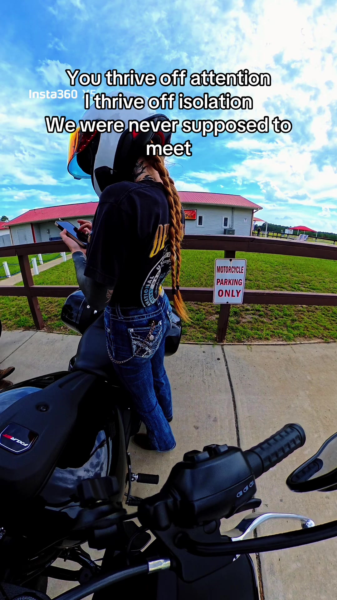 @a l l i e