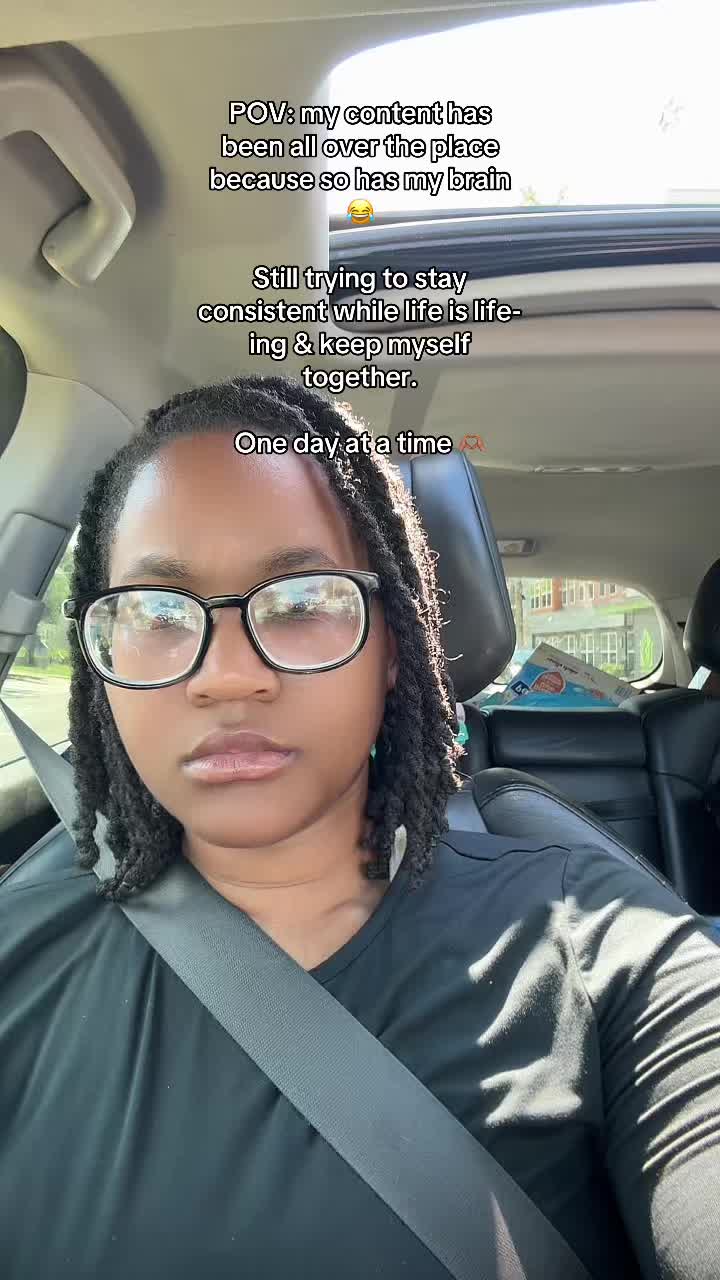 @Tiahna💫