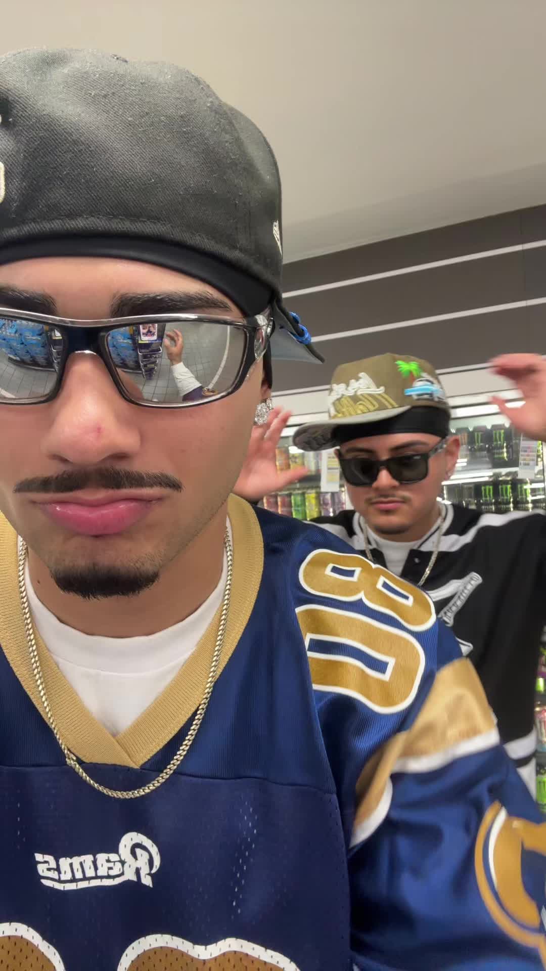 @pyro_david