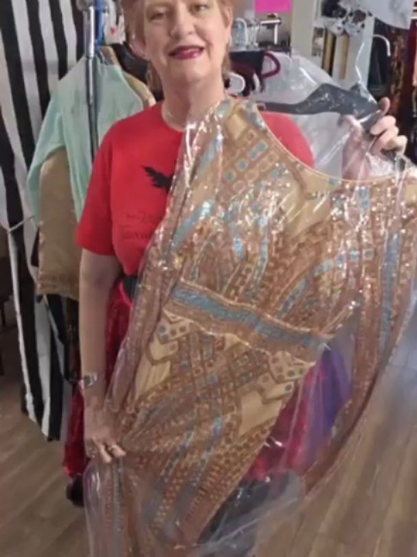 @Faery Ball / Treasures Market