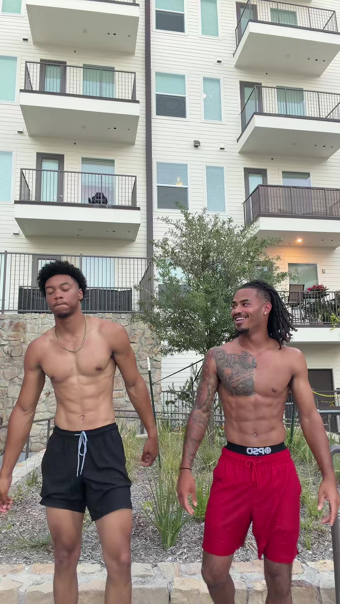 @Itsoucyeli