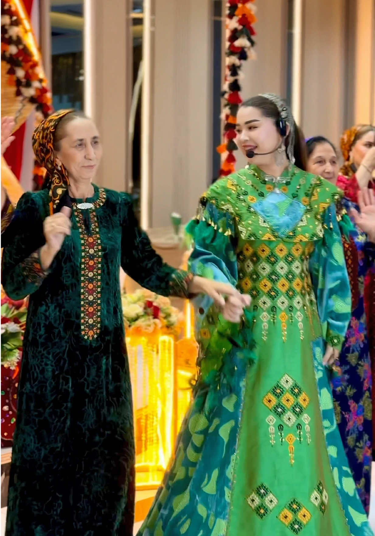 @YhlaslyDünýäGroup