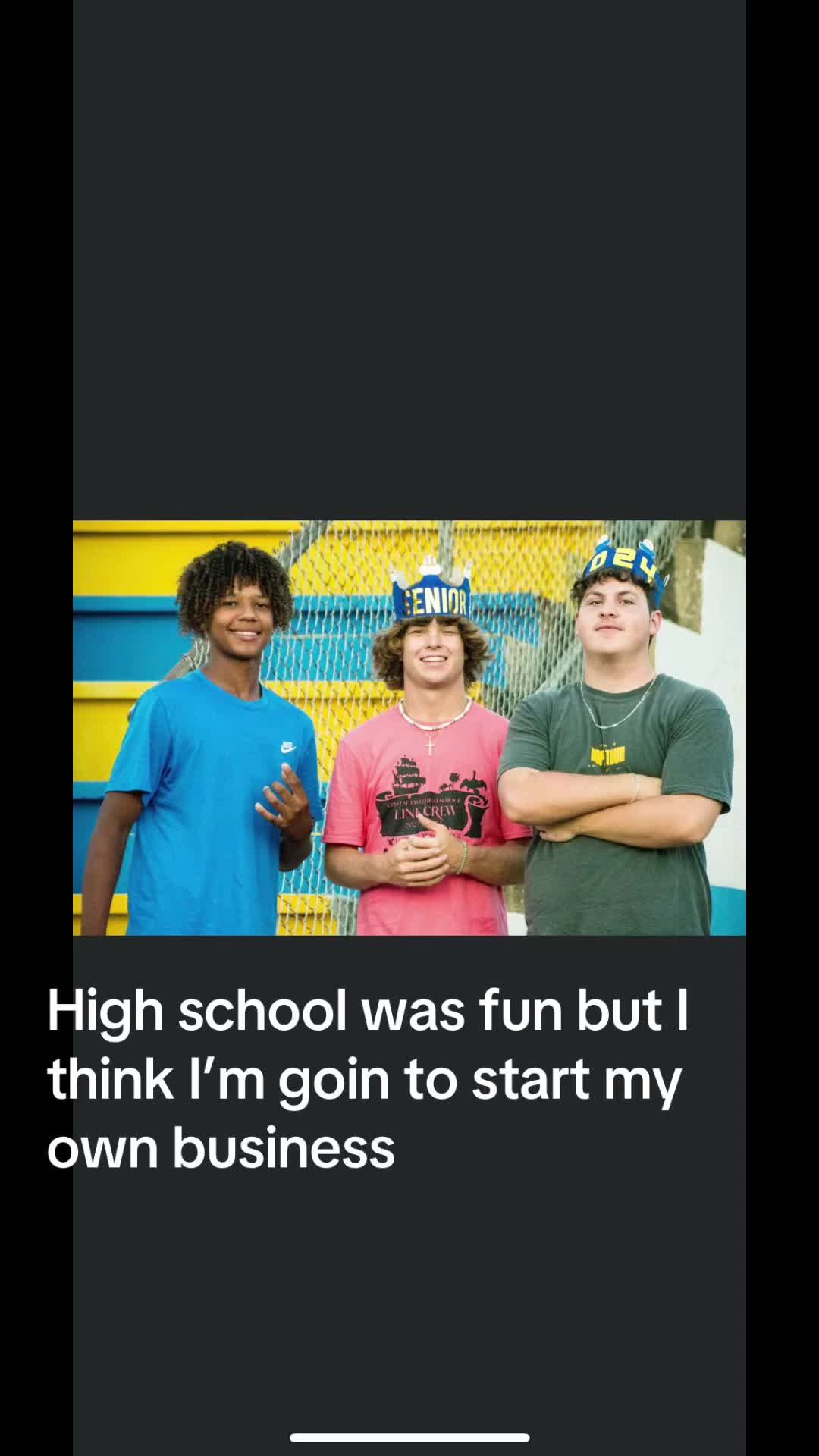 @🗿