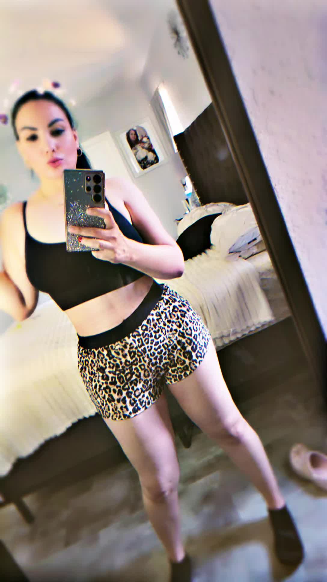 @mayra loya 🖤🍒