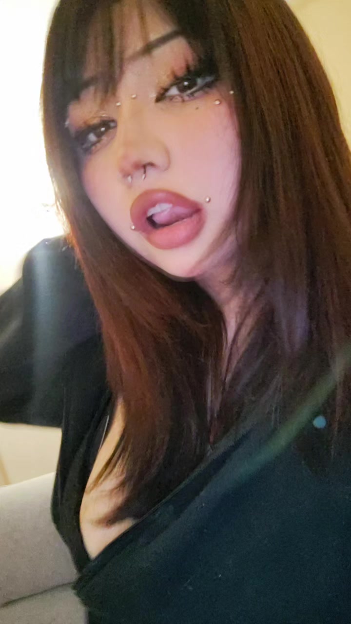 @gabyyy(𖦹﹏𖦹;)