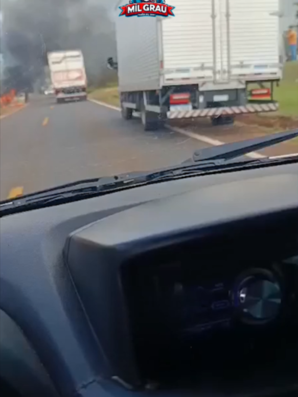 @Guaíra Mil grau Oficial