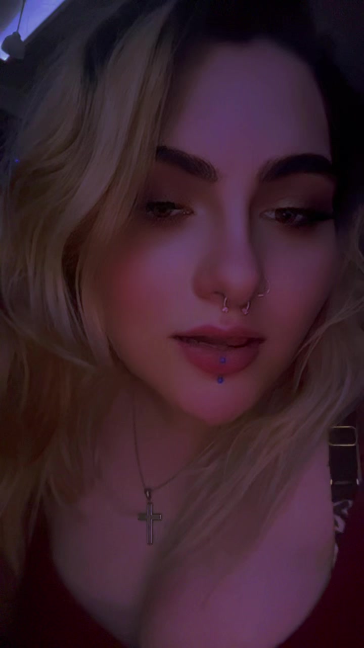 @🖤💋🌻Giggles_Baby🖤💋🌻