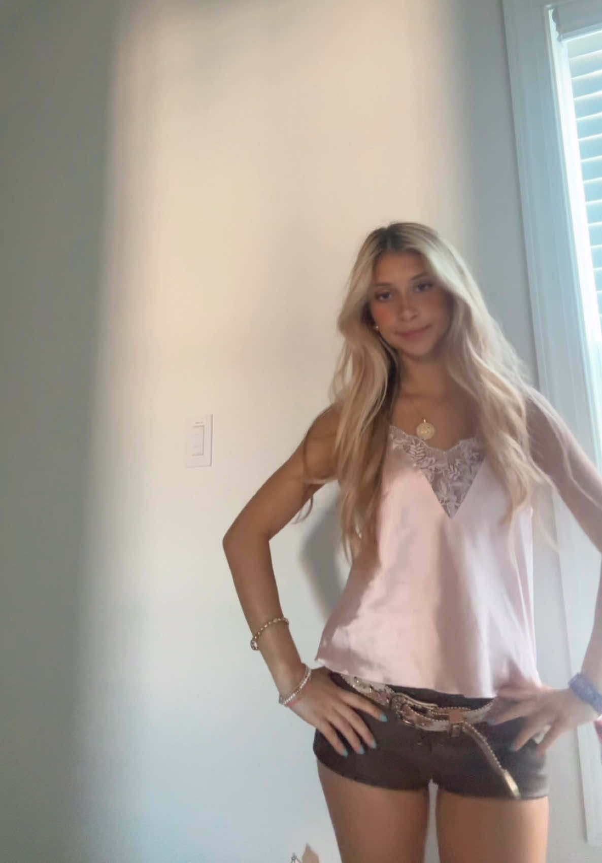 @toriana