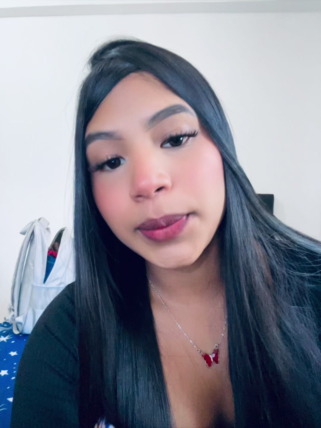 @𝓐𝓷𝓰𝓮𝓵𝓲𝓼.