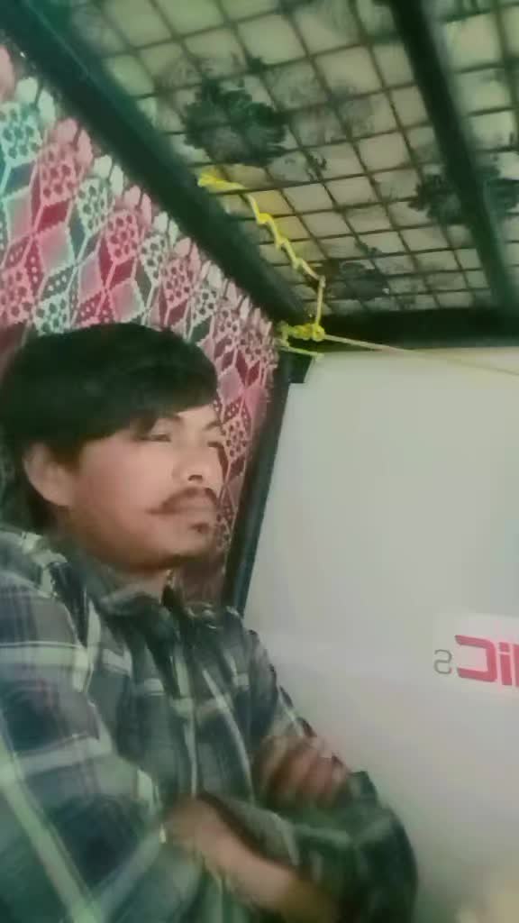 @रानी बिना को राजा