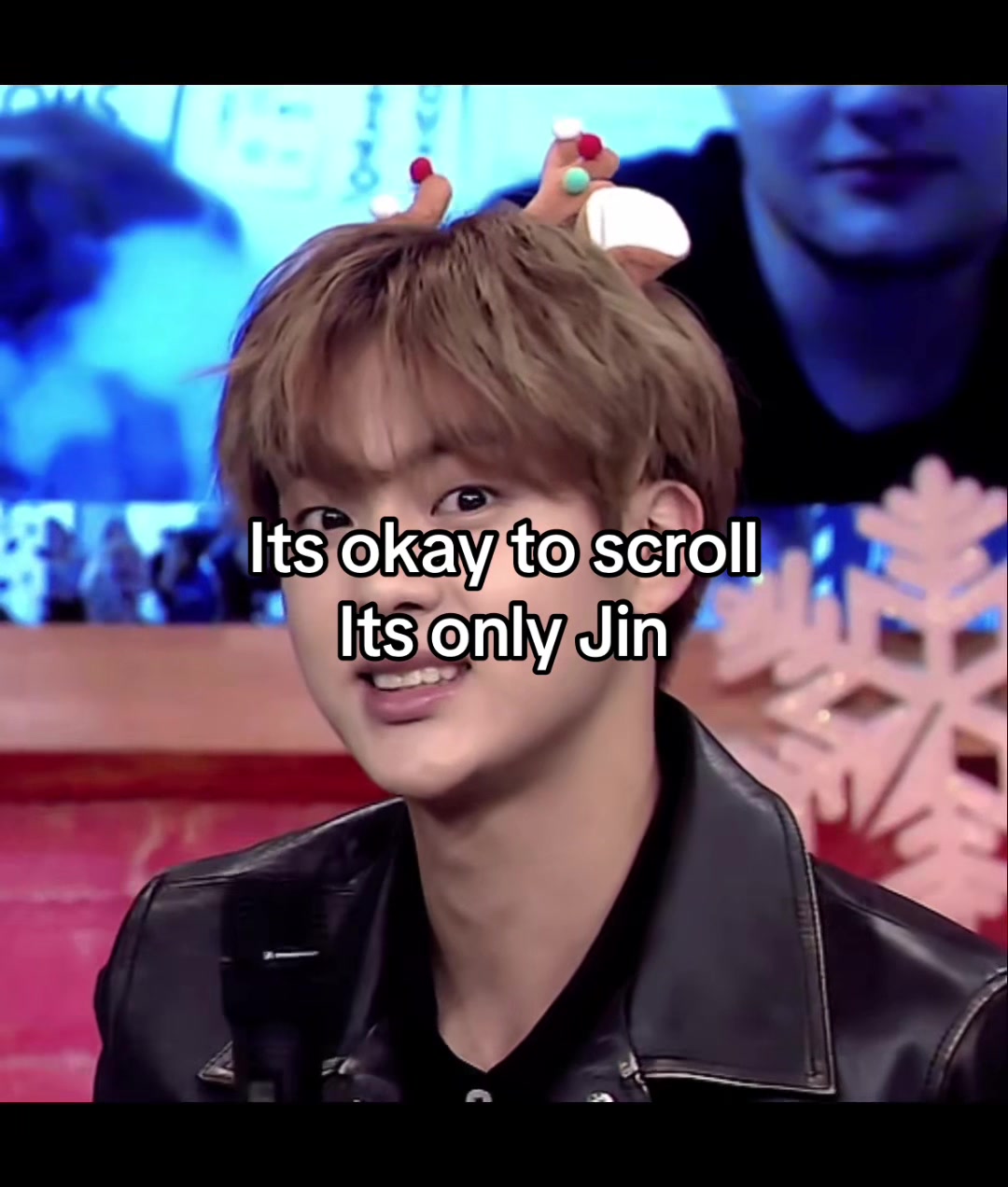 @ꪜ
