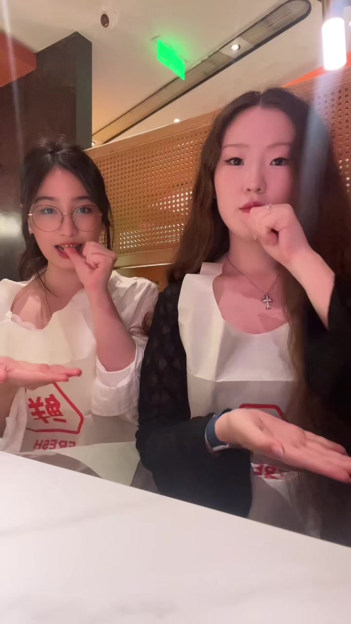 @Nadya ୨୧