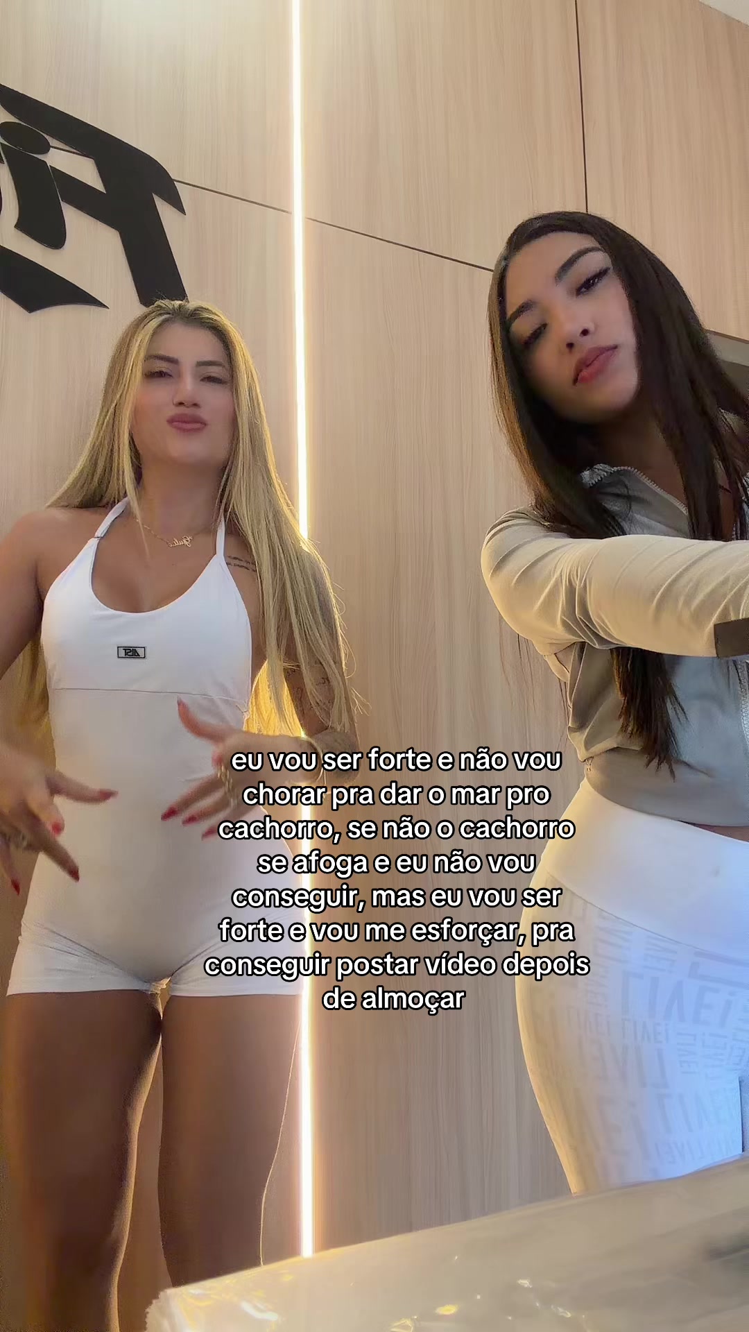 @Giulia D