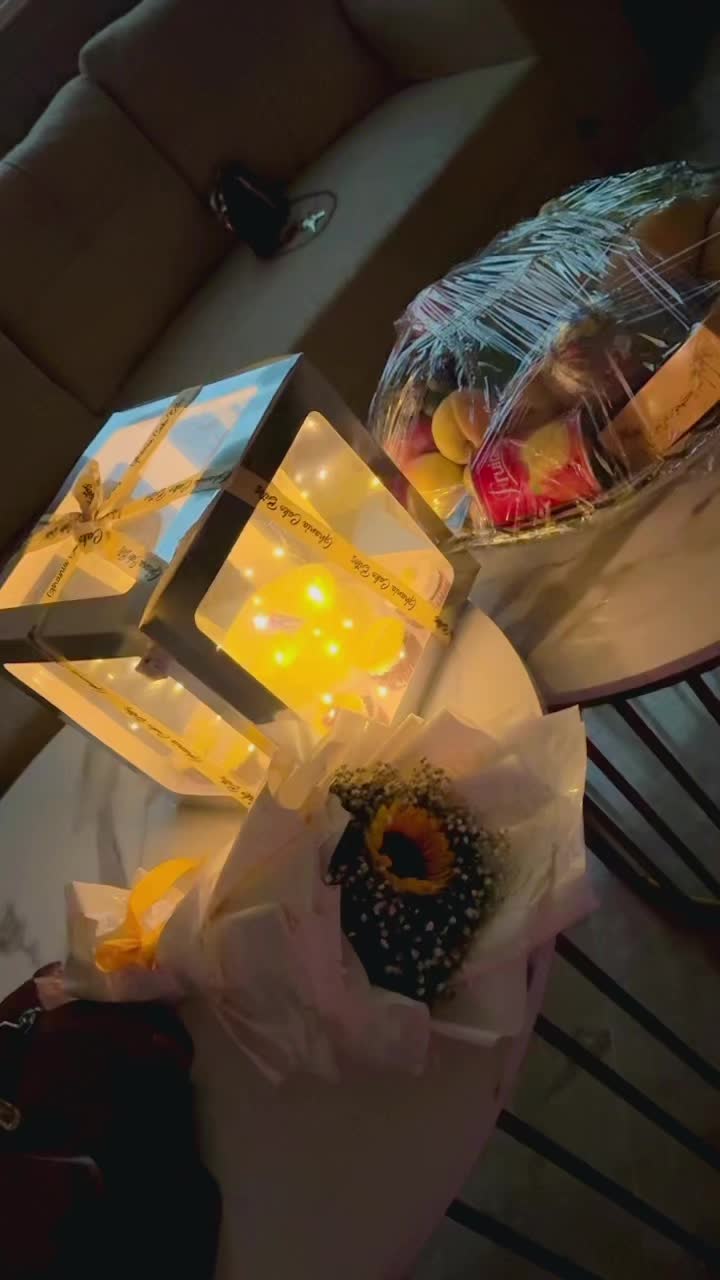 @🧸