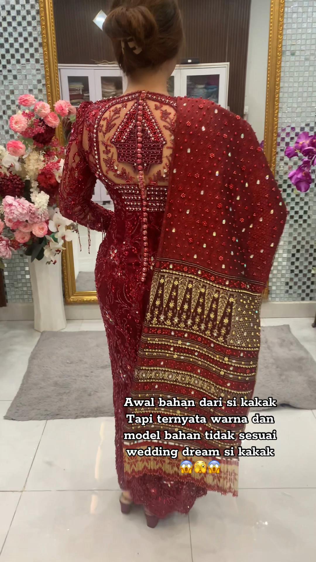 @Binaria kebaya