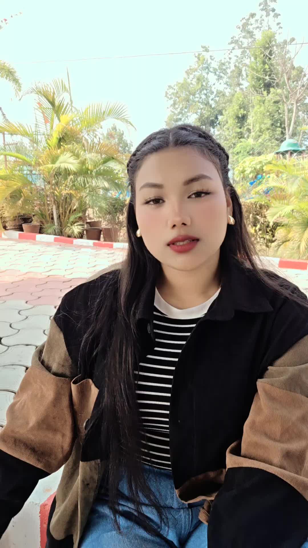 @💫