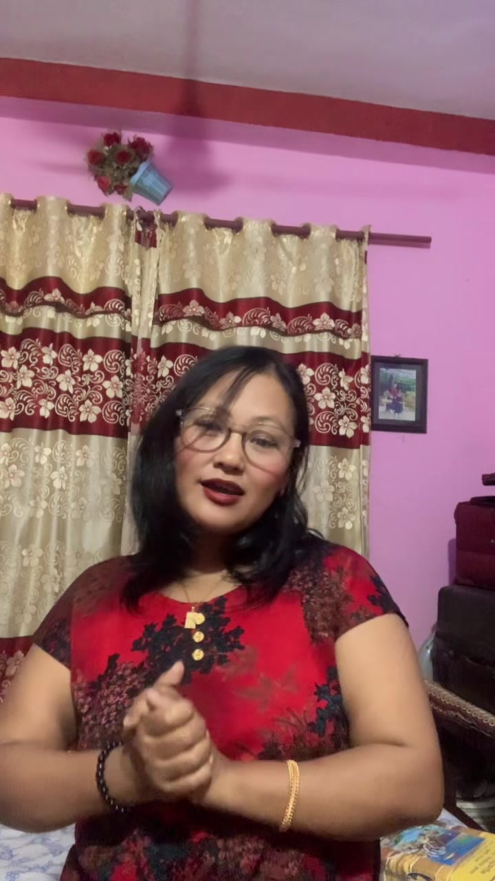 @muna shrestha