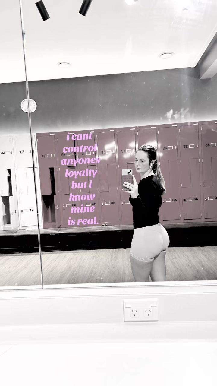 @Ittybadbittie