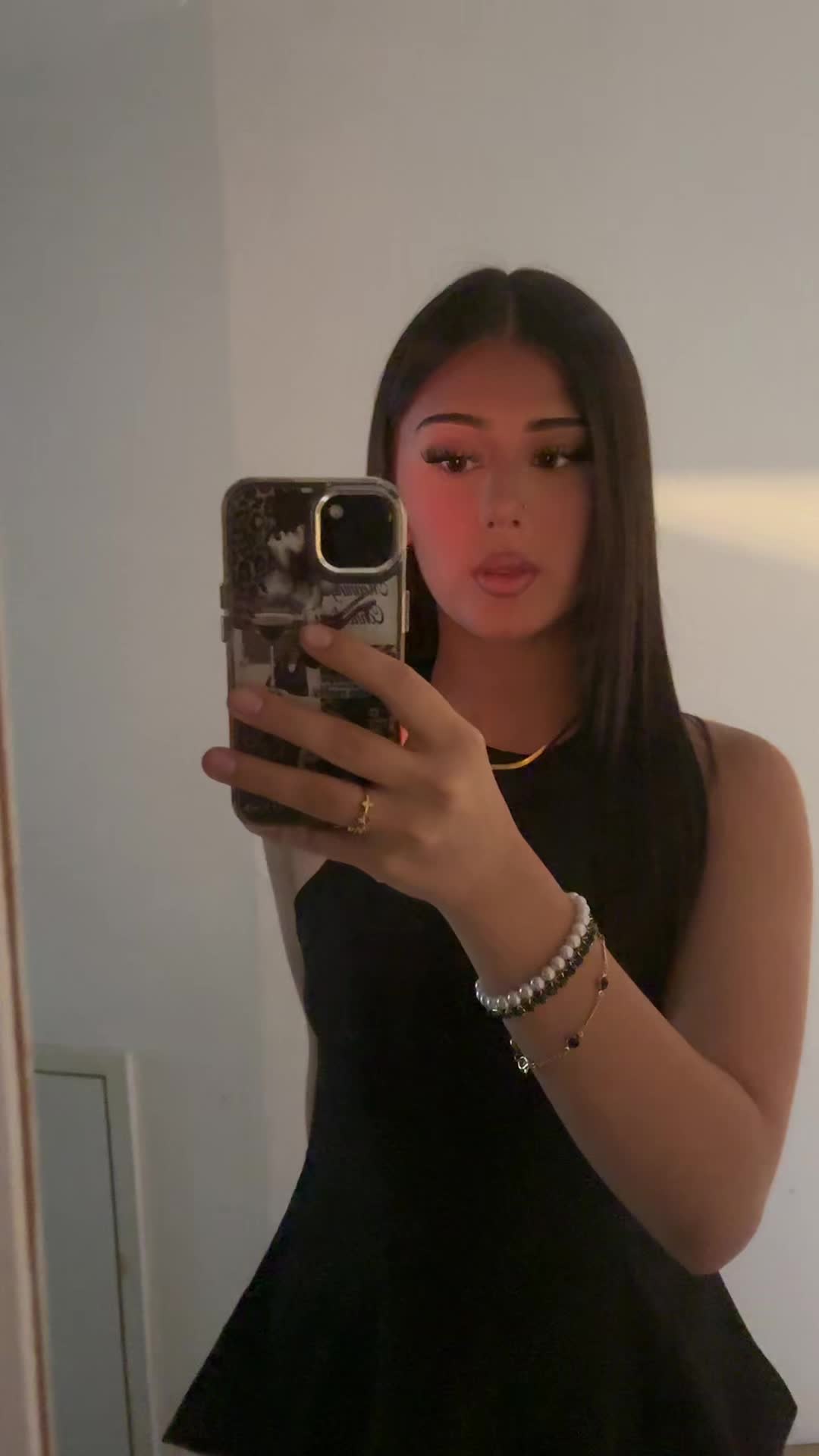 @dina