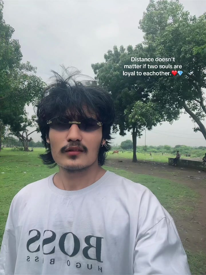 @️RoHiT 🧿💗