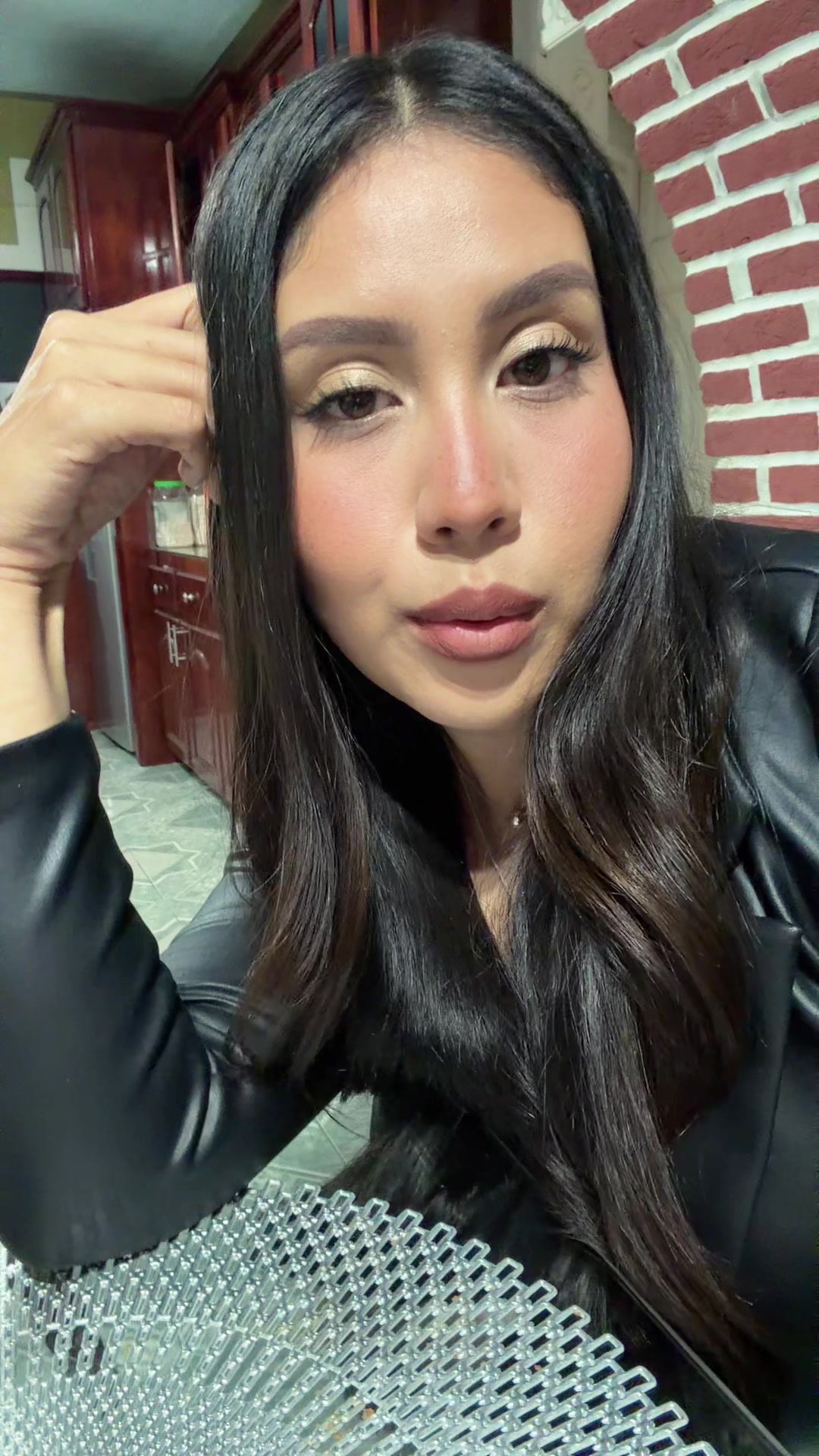 @vivian.fise
