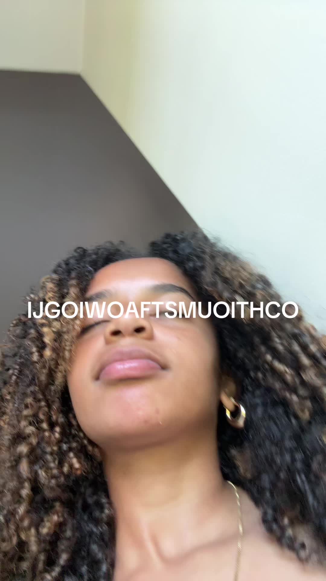 @Yanii