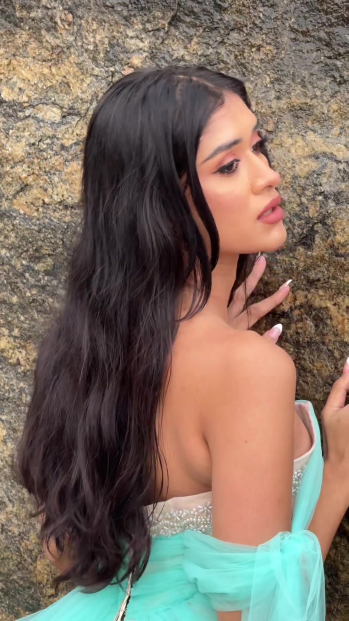 @Dewmi_neranjana