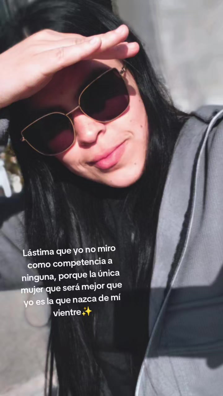 @Lara Alegre
