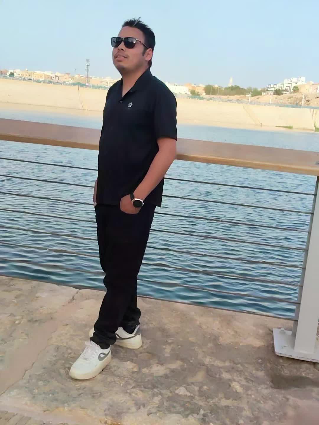 @🤟PABIT BRO👋🇸🇦🇳🇵