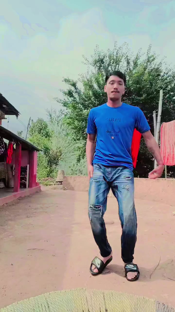 @ANJAN MAGAR💋💋♥️
