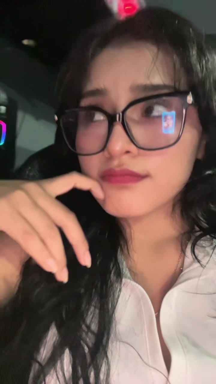 @Luxxx