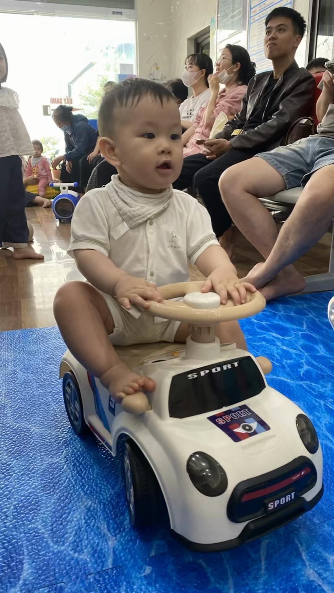 @Biết đi sẽ đổi tên 👶🏻