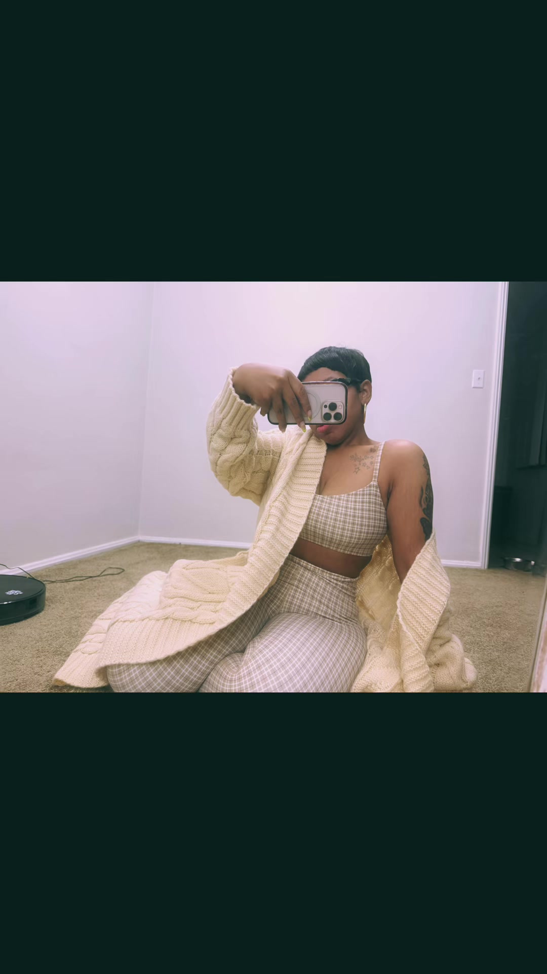 @Jaee.V