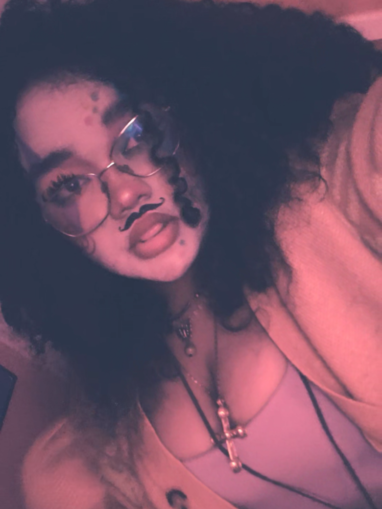 @☾𖦹𝙺𝚒𝚔𝚒♫☽
