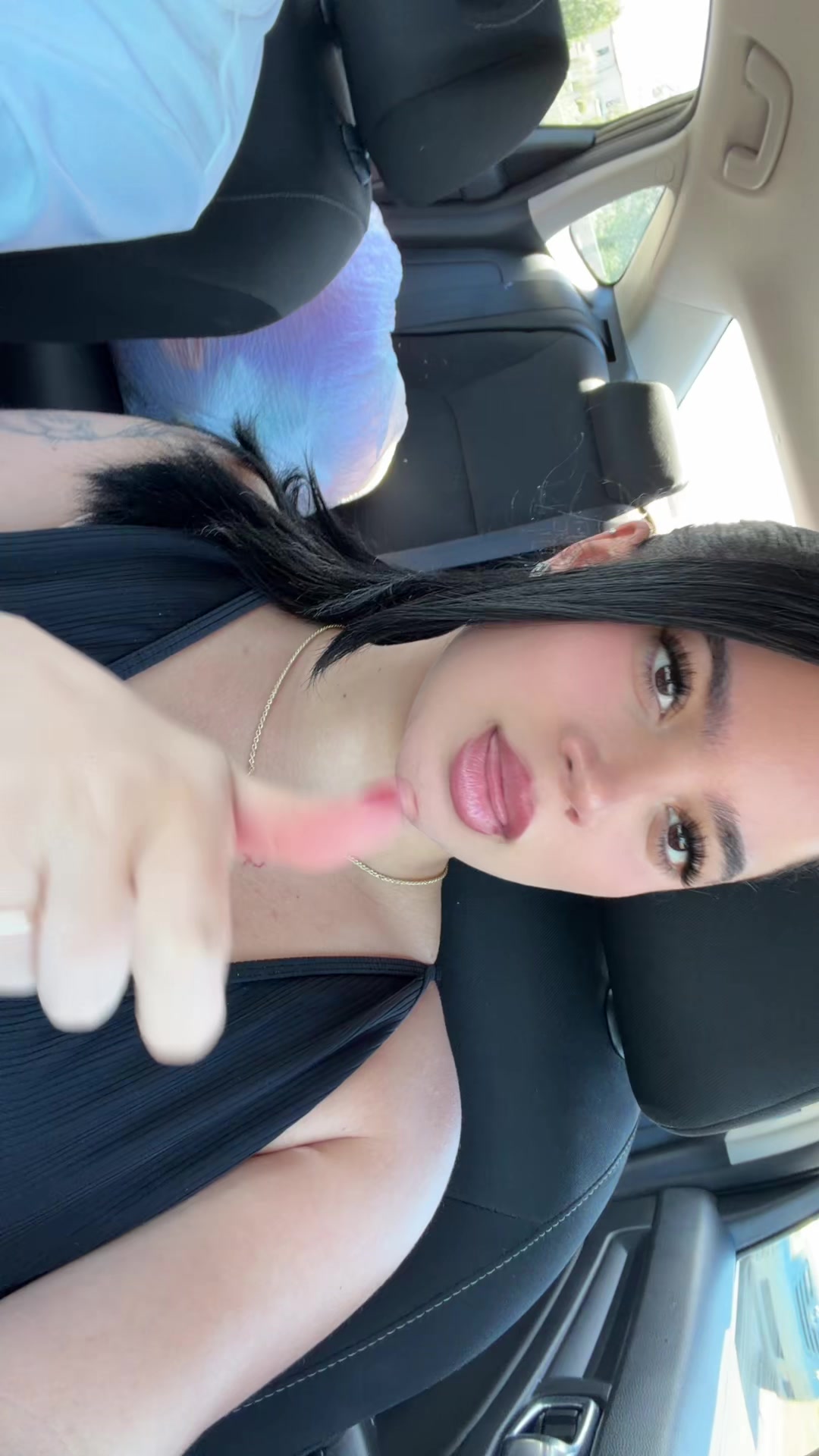 @♌️