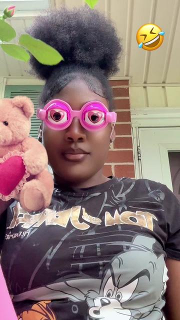 @Mrs Julie de Jacmel ♓️🦋
