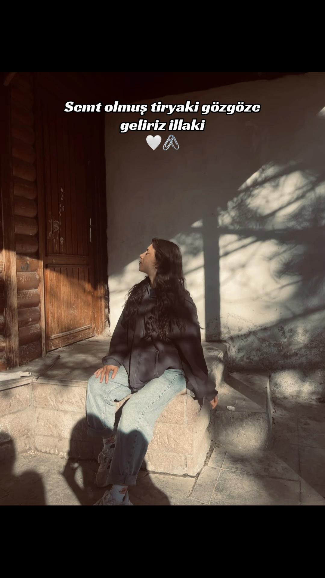 @𝓢𝓮𝓵𝓸_𝓶𝓮𝓵𝓸1919