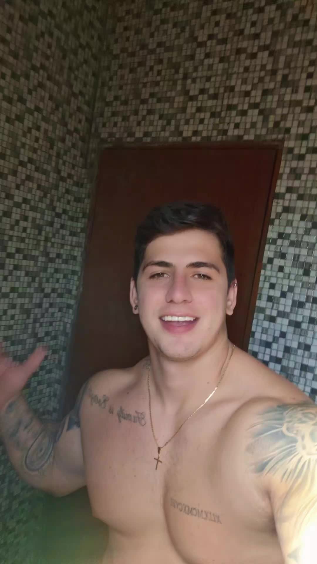@Victor Fernandes