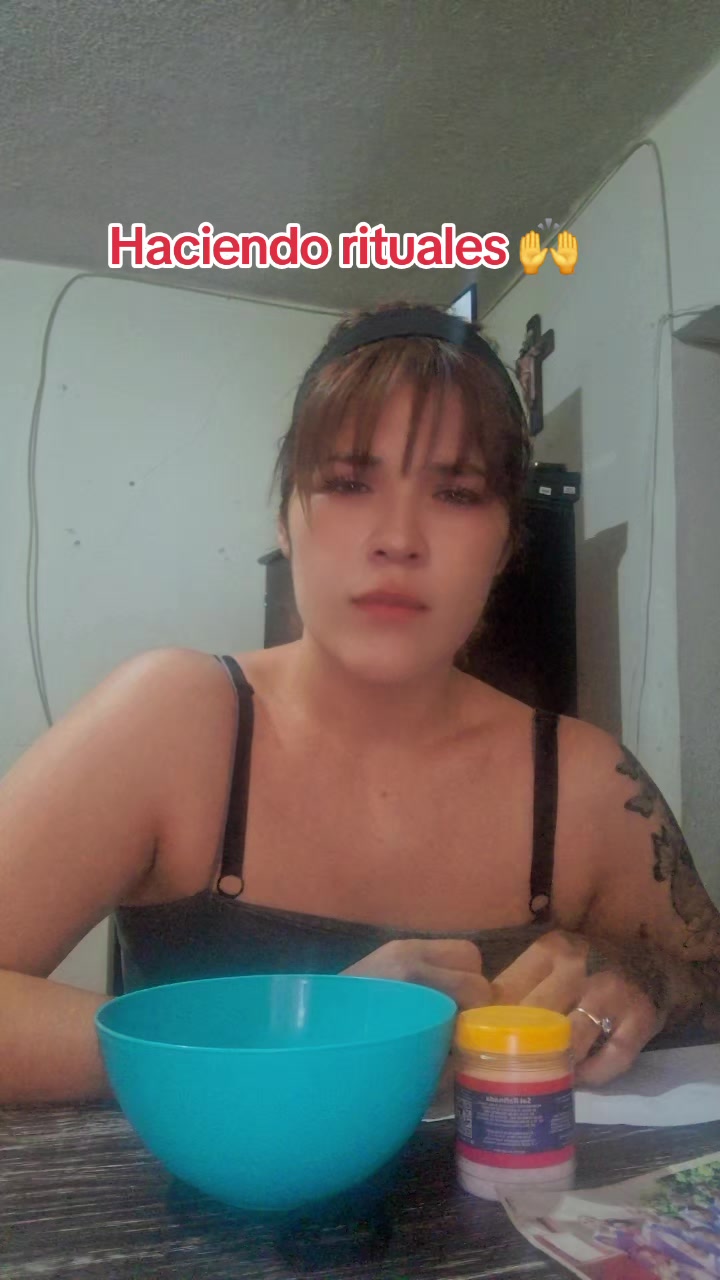 @Nah&iacute; Cdza