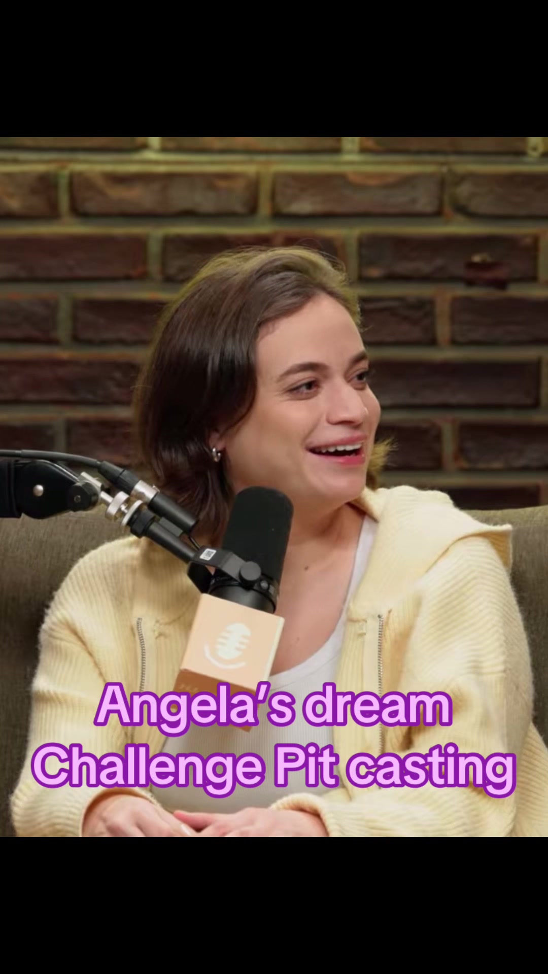 @Angie Bee 🐧
