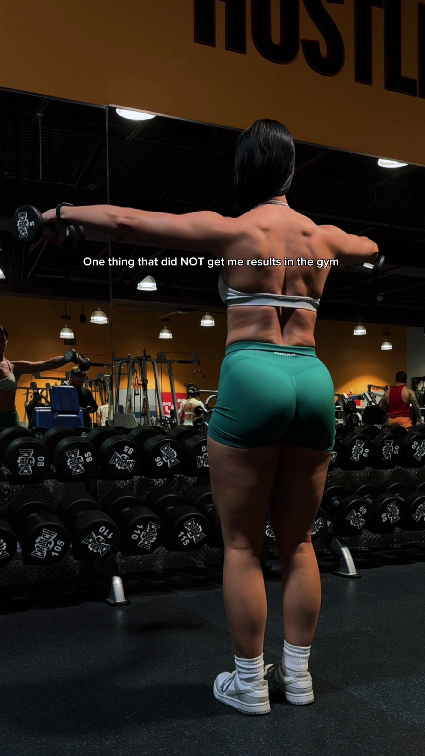 @_liftingwithlauren