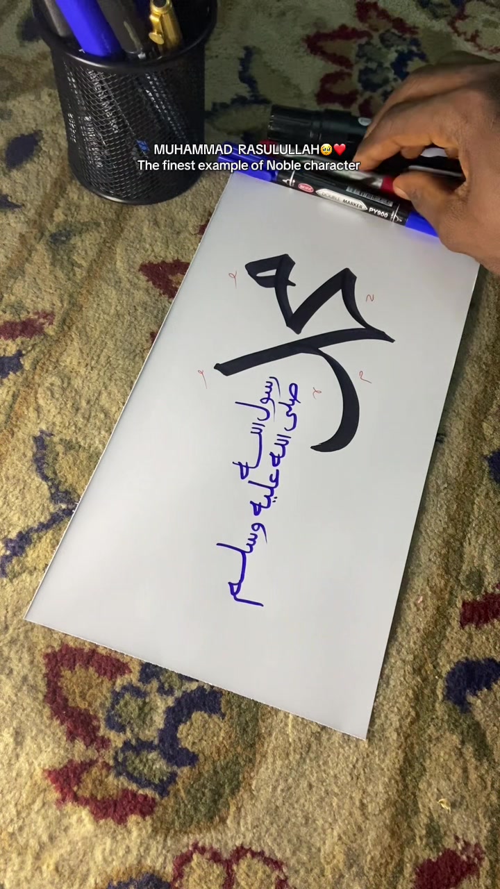 @𝗙.𝗗𝗘𝗦𝗦𝗜𝗚𝗡𝗦🖋️