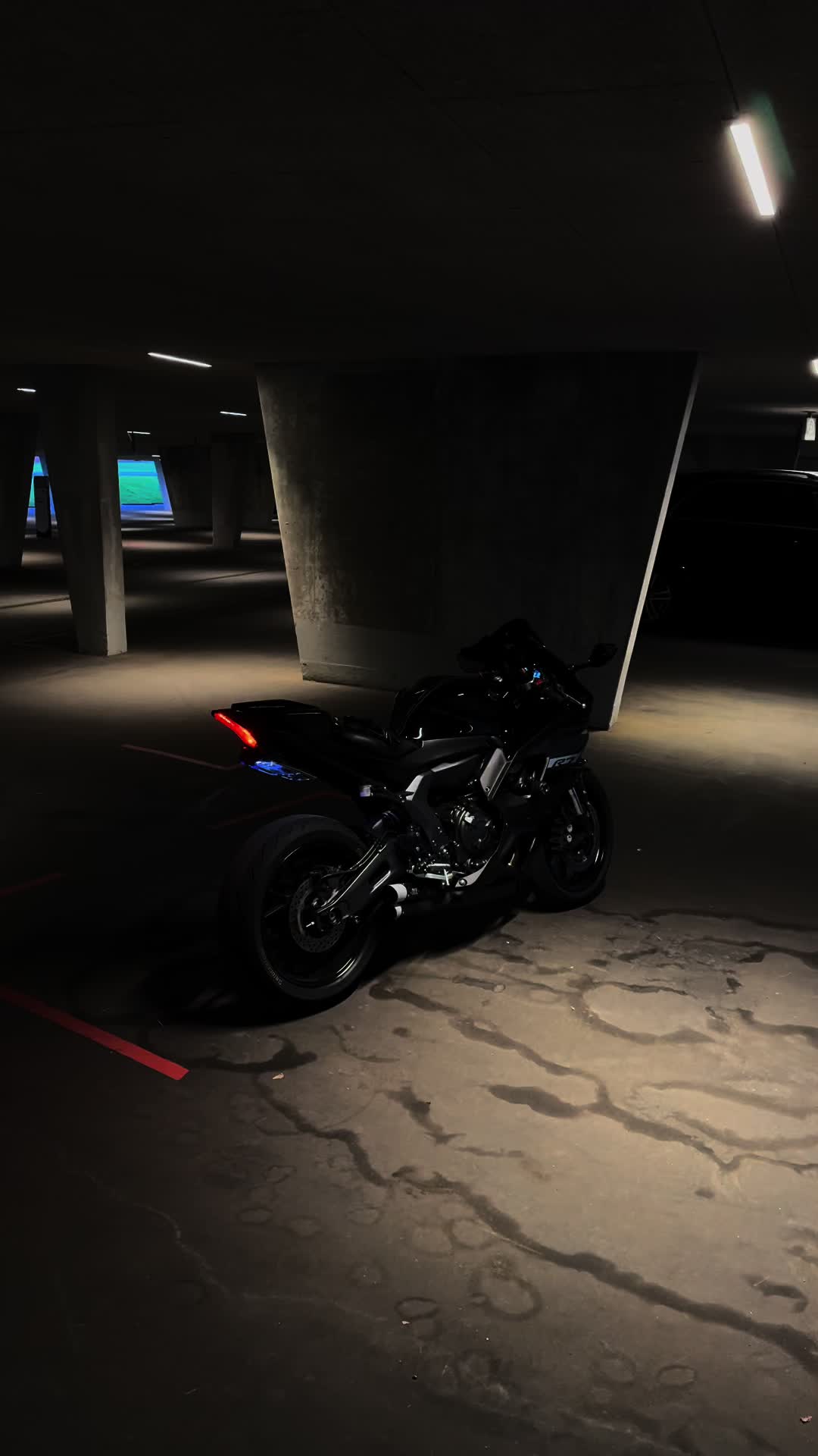 @衣 Zonic