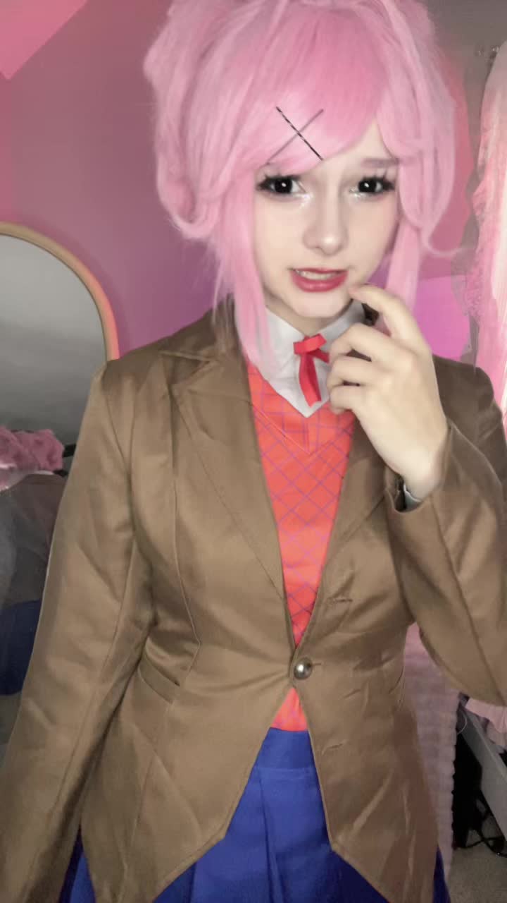 @⌗⋮♡⸝⸝ Mari・⟢