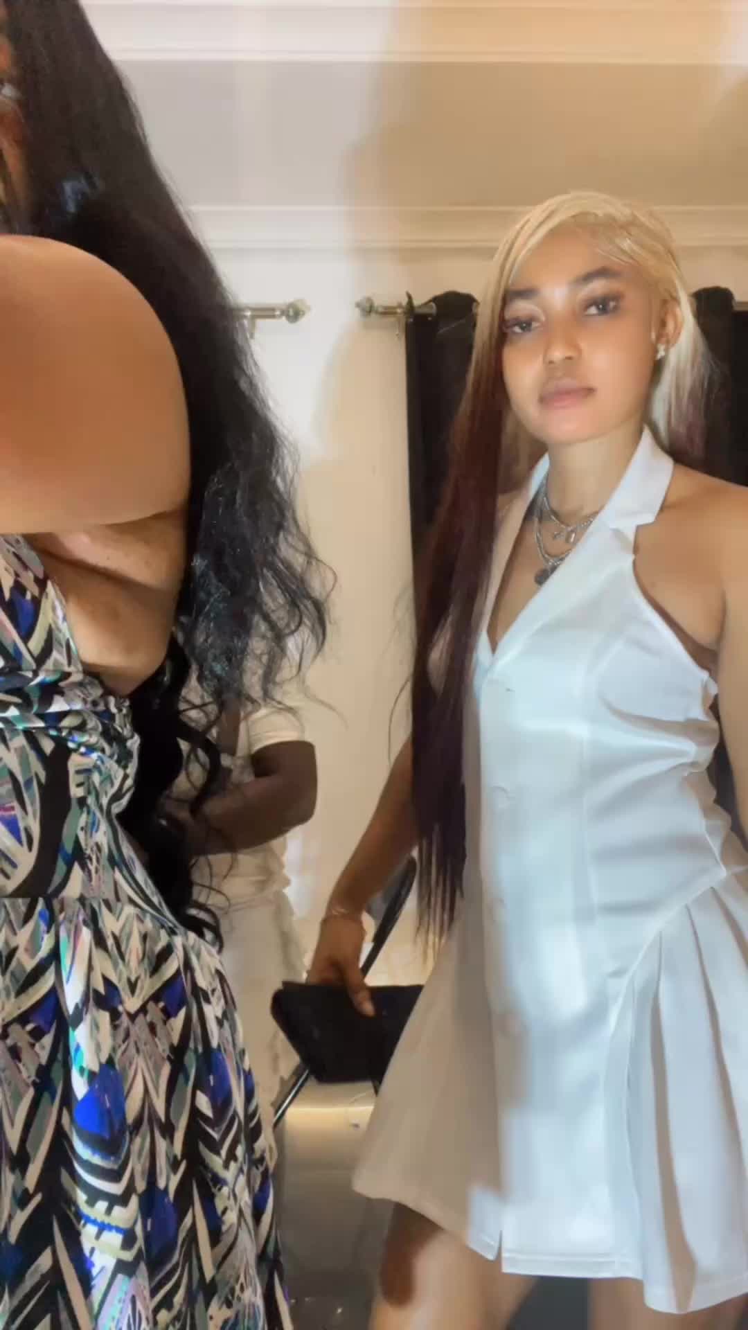 @Lolly_Brown