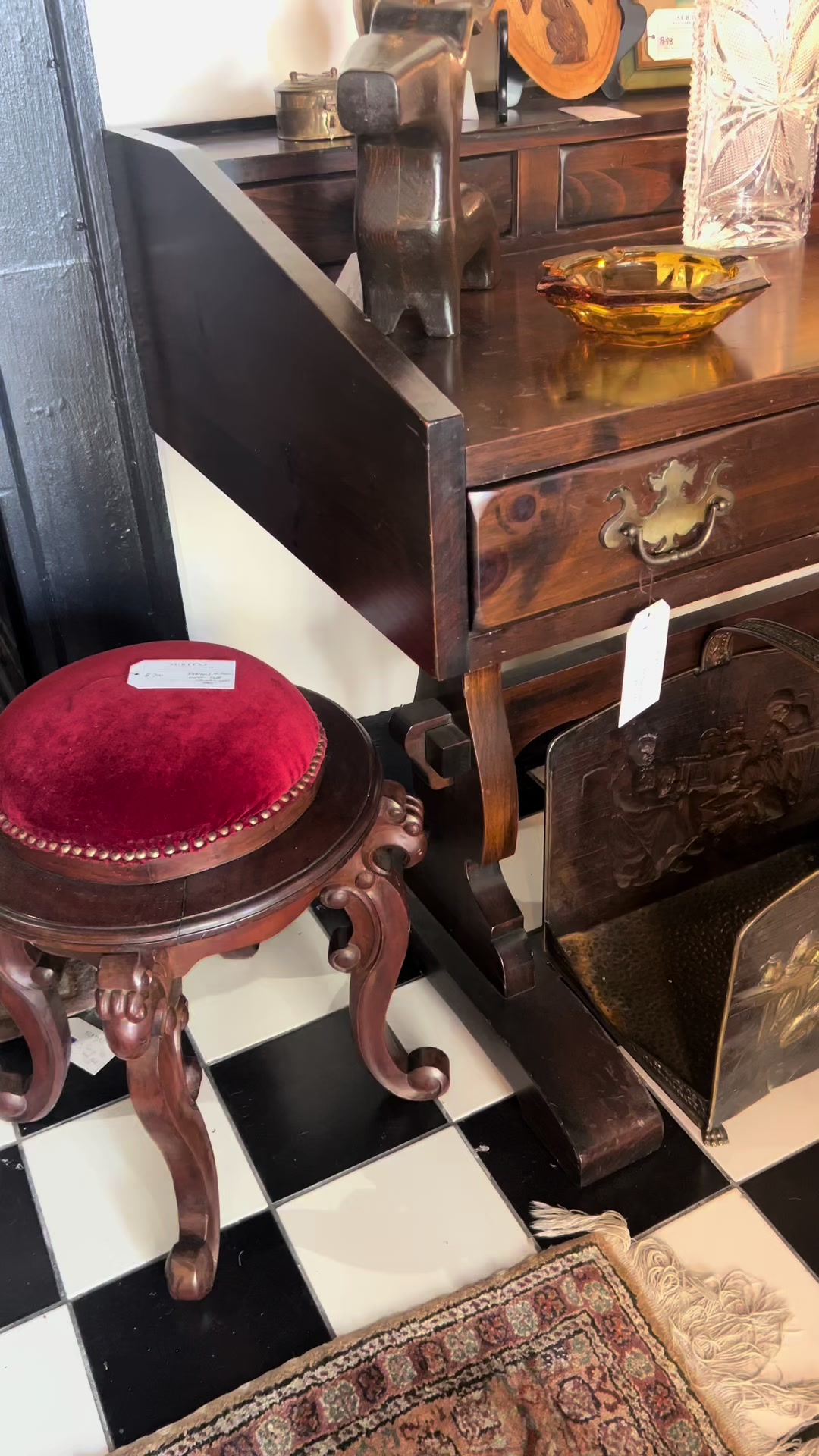 @Subtext Antiques and Vintage